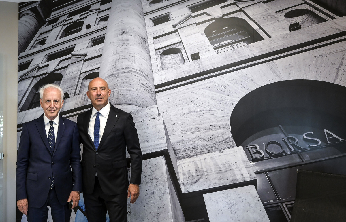 BANCA MEDIOLANUM INAUGURAZIONE NUOVO FAMILY BANKER OFFICE