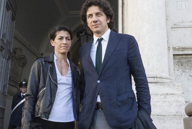 Eutanasia: "I politici hanno paura, combattiamo noi per i diritti civili"