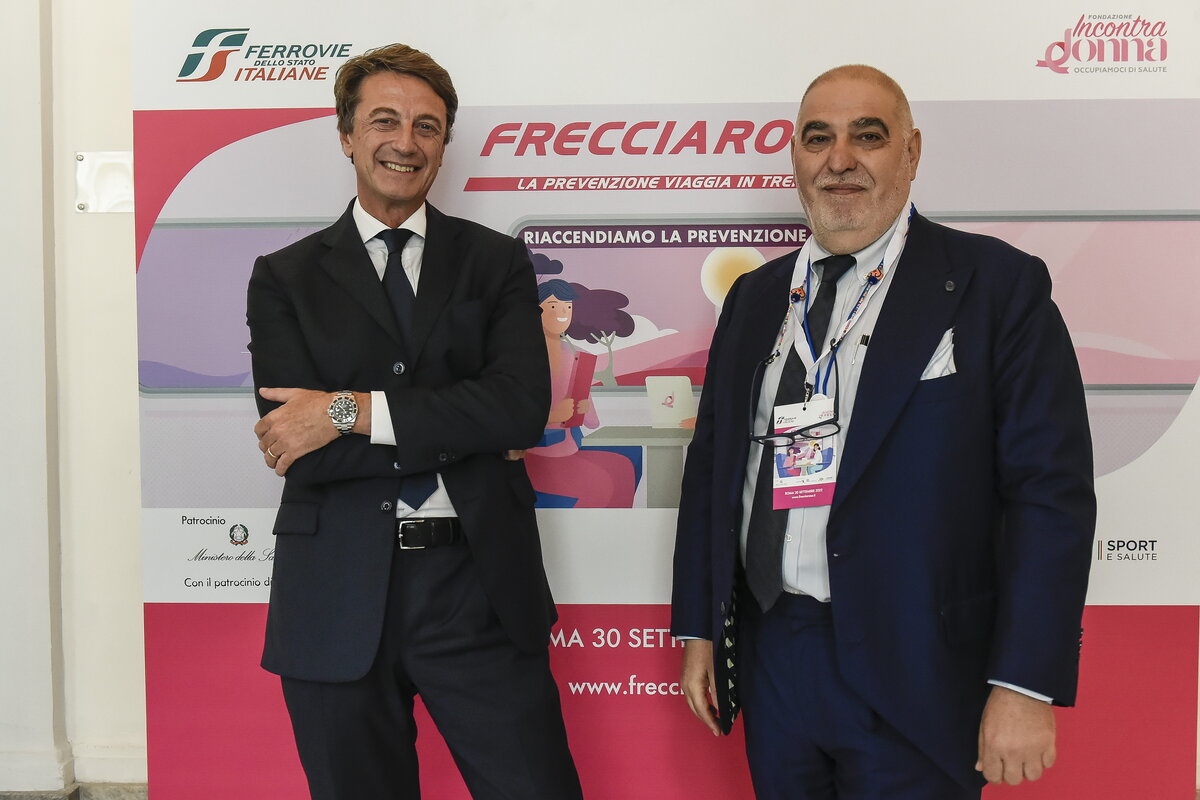 Gruppo FS, lanciato il progetto di prevenzione "Frecciarosa" Gruppo FS, lanciato il progetto di prevenzione "Frecciarosa"