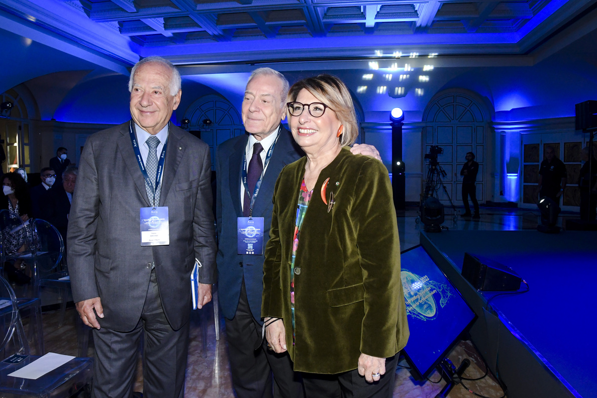 Insurance Summit, un ruolo decisivo per l'industria assicurativa Insurance Summit, un ruolo decisivo per l'industria assicurativa