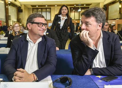 Terzo Polo, Renzi e Calenda verso le nozze: "Federazione prima di Natale"