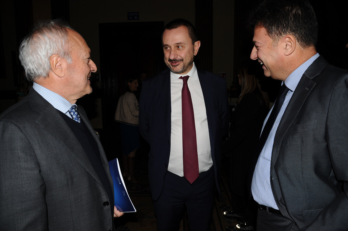 Piemmeti presenta la 17esima edizione di Oil&nonOil Piemmeti presenta la 17esima edizione di Oil&nonOil
