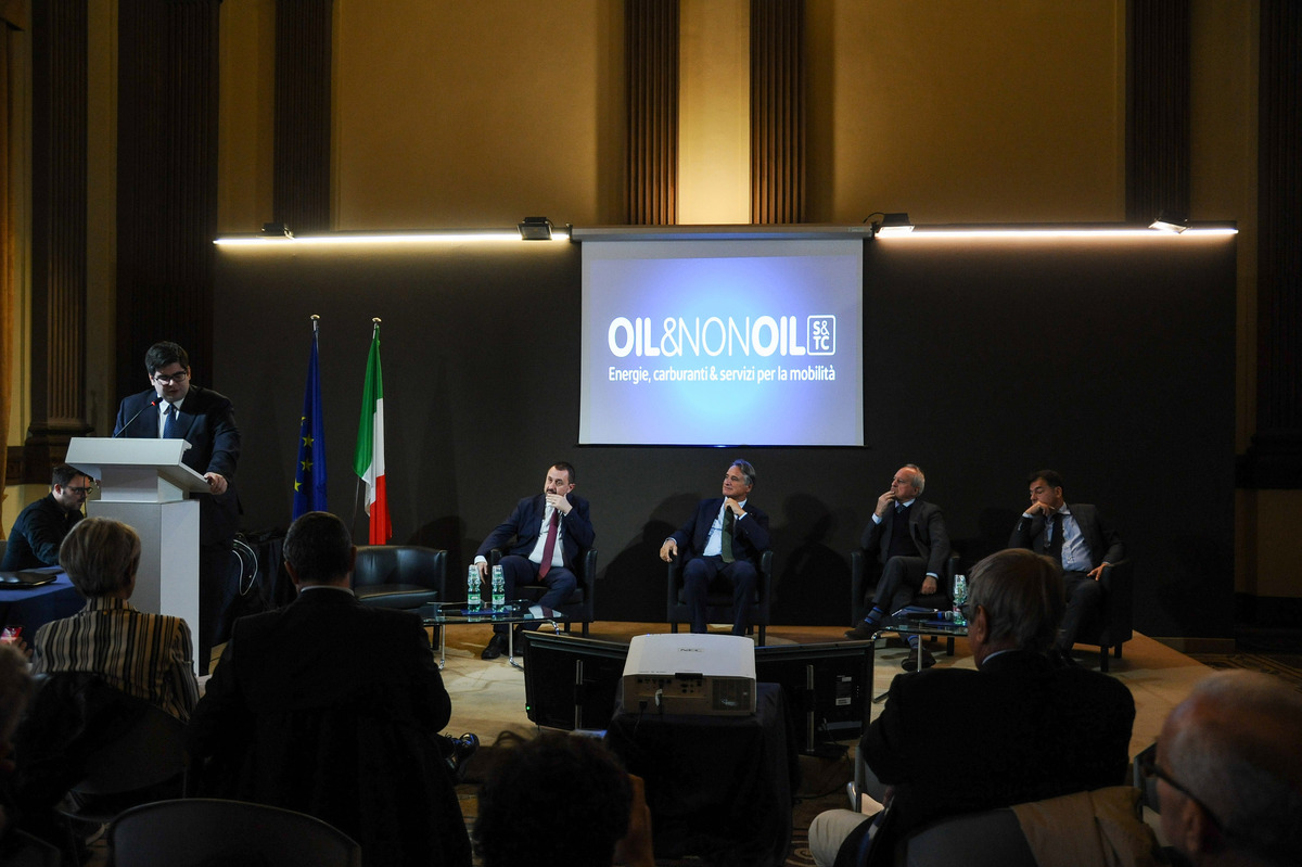 Piemmeti presenta la 17esima edizione di Oil&nonOil Piemmeti presenta la 17esima edizione di Oil&nonOil