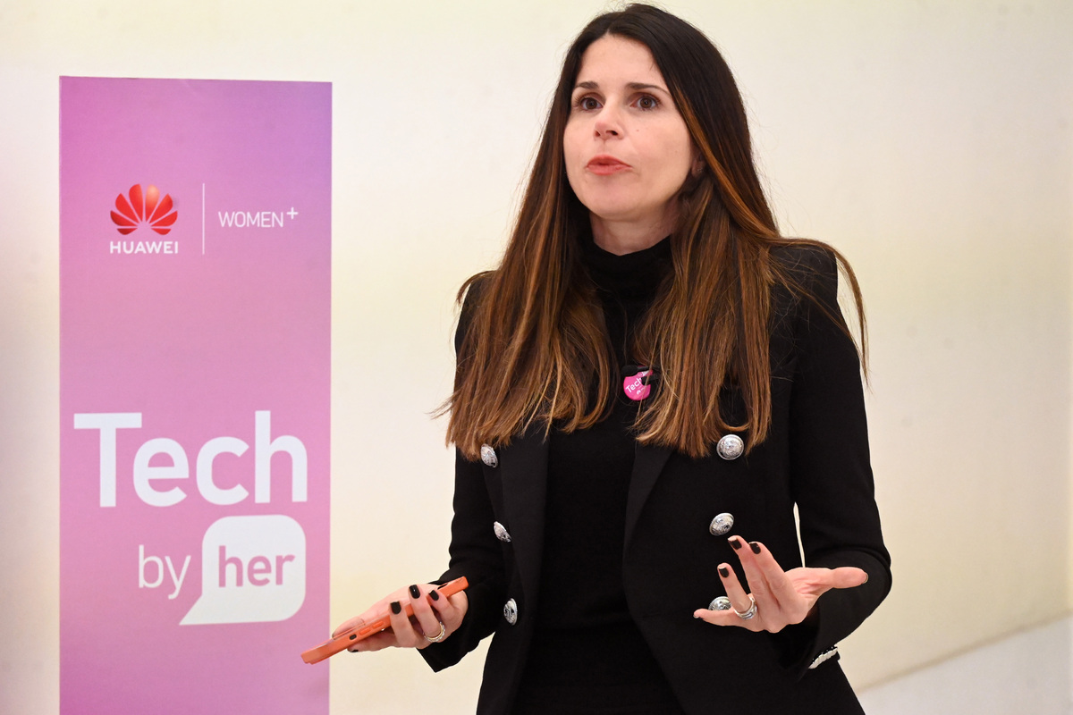 Huawei, annunciato il lancio del progetto ‘Tech by Her’
