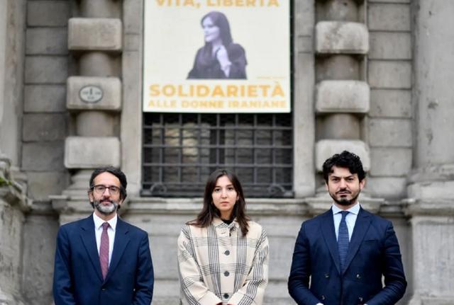 Milano: Giornata contro la Violenza sulle Donne Milano: Giornata contro la Violenza sulle Donne