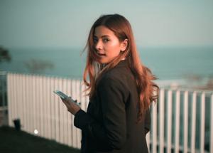 Social e smartphone, allarme dipendenza: è tempo di pensare meno a noi stessi e un po' di più ai nostri figli e nipoti di Vincenzo Rienzi