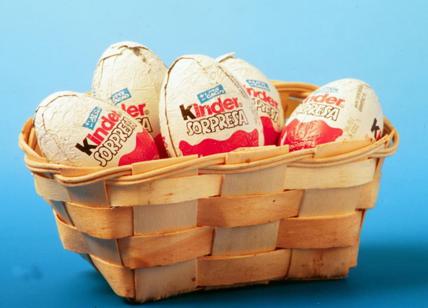 Salmonella negli Ovetti Kinder, 57 casi: Ferrero li ritira dal mercato