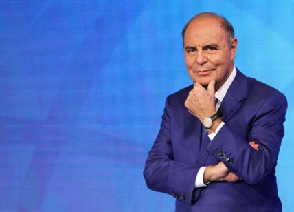 Letta vs Meloni, sfida "bipolare" da Vespa. Polemiche, Calenda scrive ad AgCom