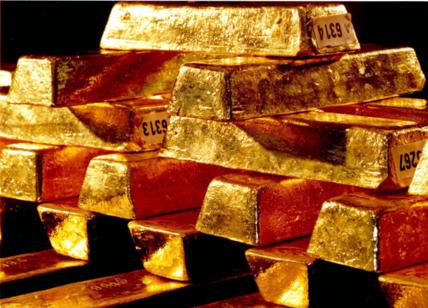 Riciclaggio di oro tra Como e Svizzera: sequestro da 200mila euro