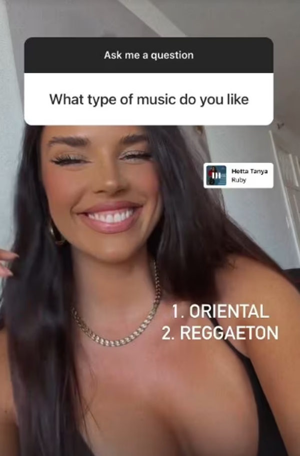 Ivana Knoll (Instagram knolldoll) Ivana Knoll (Instagram knolldoll)
