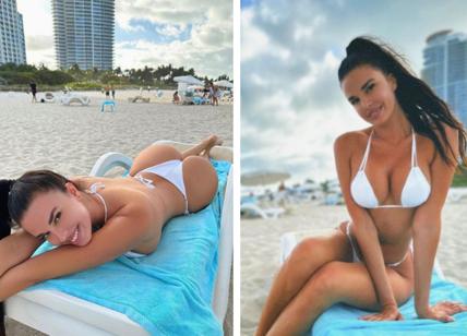 Ivana Knoll, bikini da urlo a Miami per la tifosa più sensuale del mondo. Foto