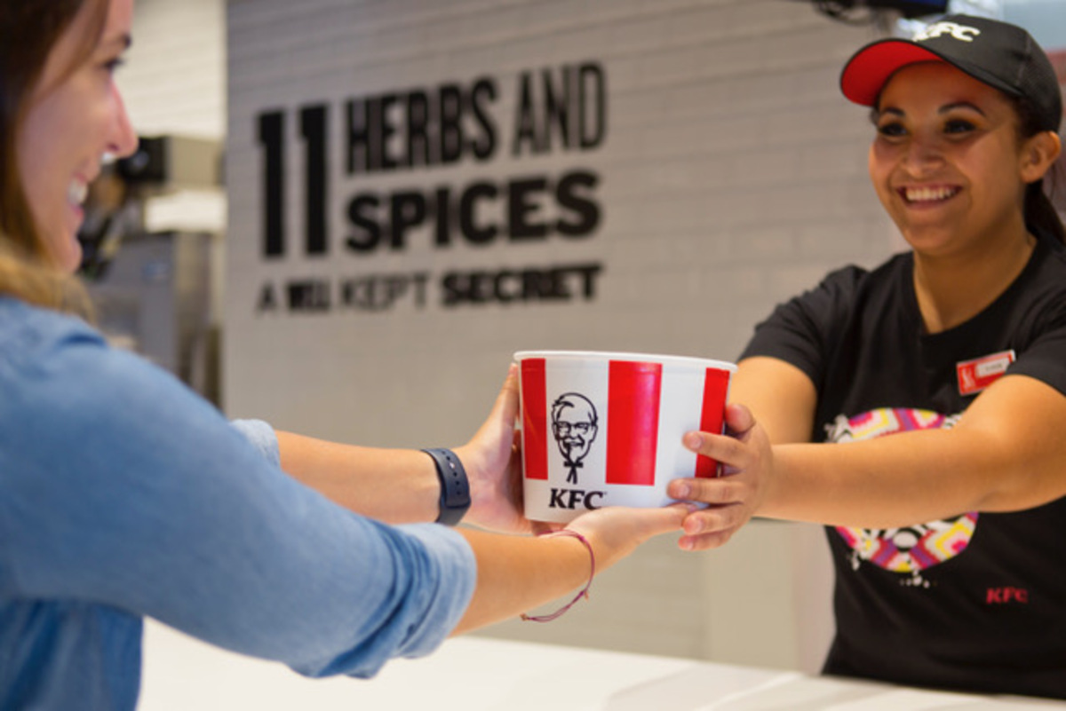 KFC: aperte oltre 200 posizioni di lavoro tra Nord e Sud Italia