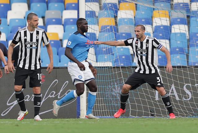Koulibaly - Chiellni - Bonucci (Lapresse) Koulibaly - Chiellni - Bonucci (Lapresse)