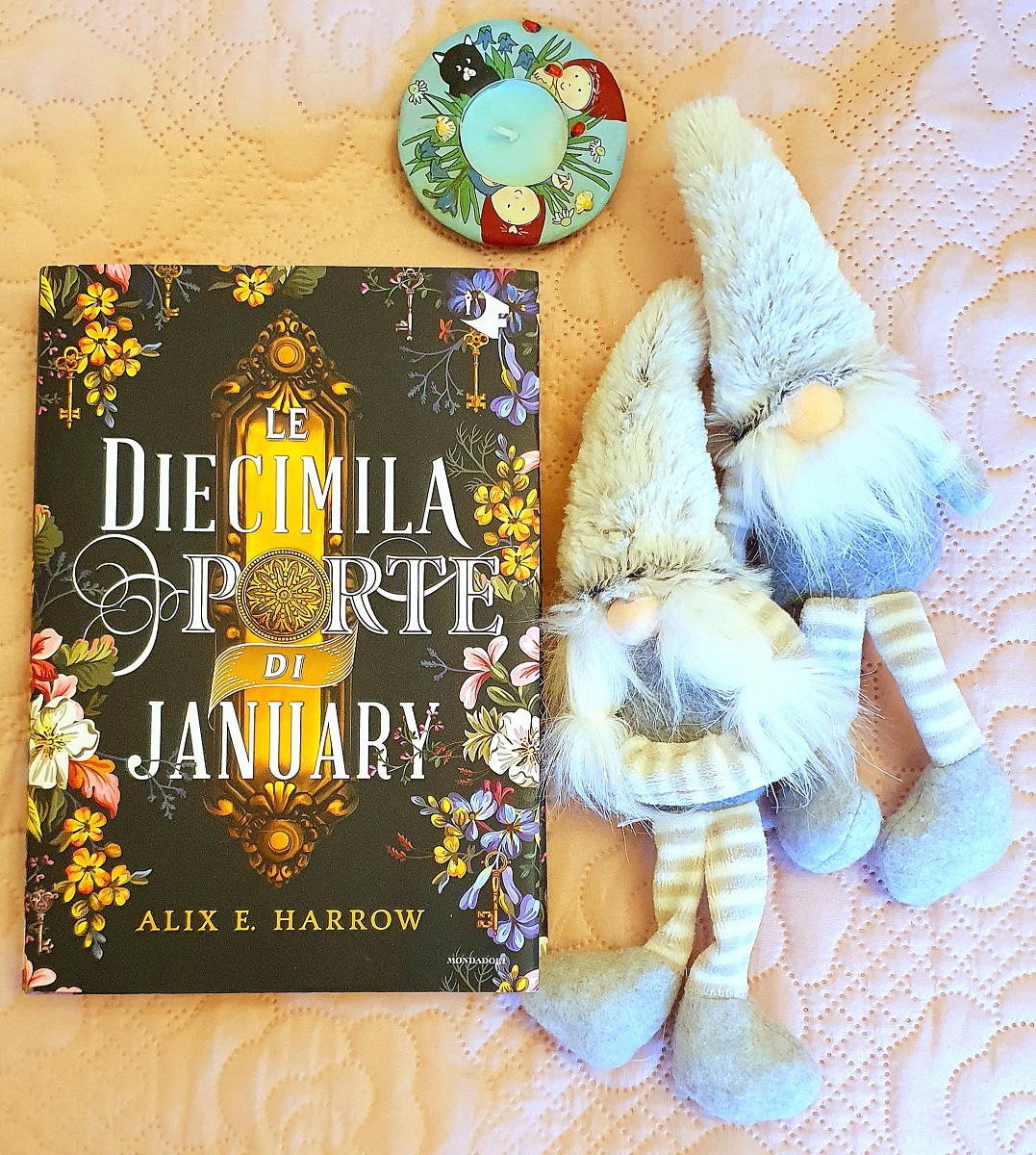 Speciale San Valentino: 1) "Le diecimila porte di January" di Alix E. Harrow (Mondadori) Speciale San Valentino: 1) "Le diecimila porte di January" di Alix E. Harrow (Mondadori)
