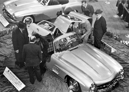 Dal fiuto di Maximilian E. Hoffman 70 anni fa nasceva la Mercedes SL