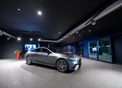 Mercedes, gli show room si trasformano in point of Experience