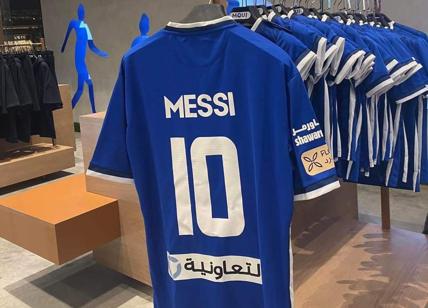 Calciomercato, anche Messi verso l'Arabia Saudita: guadagnerà più di Ronaldo
