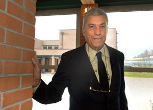 Addio al padre della giacca decostruita e maestro di Armani