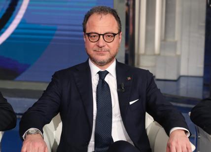 FI: "Alleanza con il Pse? Vedremo... Mai con Le Pen. Compromesso con Macron"