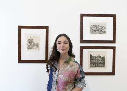 Matilda De Angelis alla mostra di Giorgio Morandi