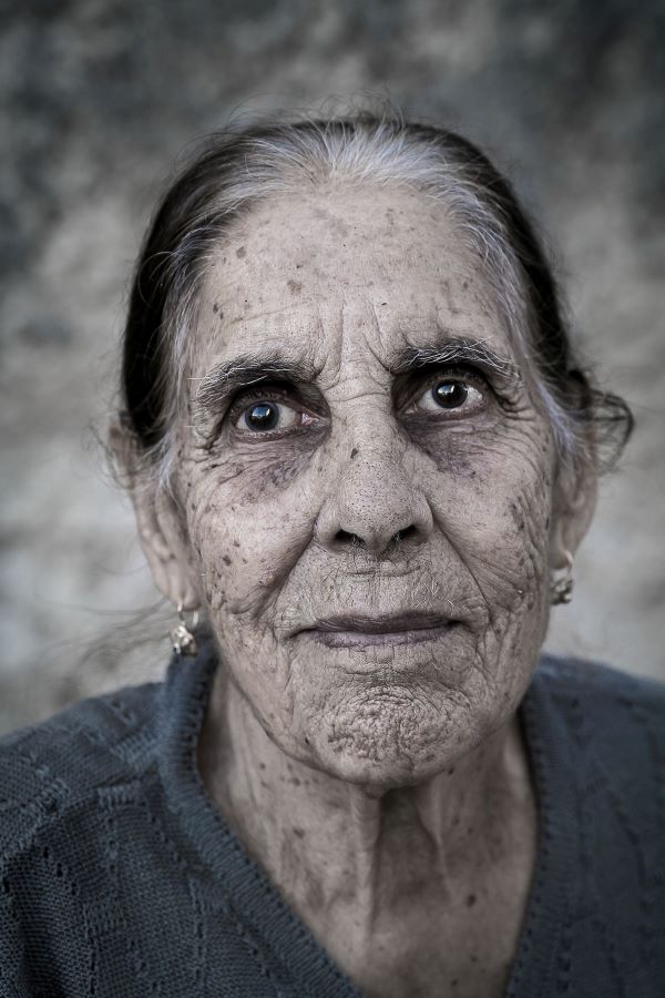 Nello Taietti, “Tzia Caliedda” Anziana donna Lulese, dedita al servizio della chiesa e catechista dei bambini