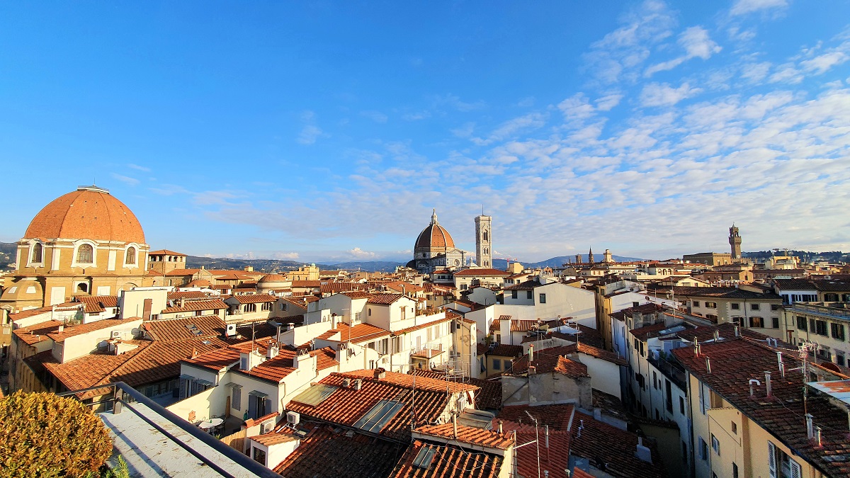 La terrazza panoramica dell'NH Collection Firenze Palazzo Gaddi - Firenze La terrazza panoramica dell'NH Collection Firenze Palazzo Gaddi - Firenze