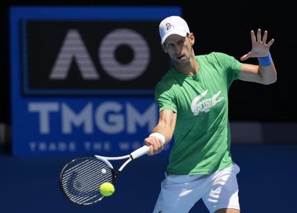Djokovic, Australia cancella il visto: Nole se ne deve andare dal Paese