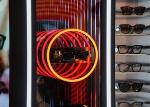 Scatti d'Affari EssilorLuxottica e Meta: ecco i nuovi Smart Glasses Ray-Ban Stories