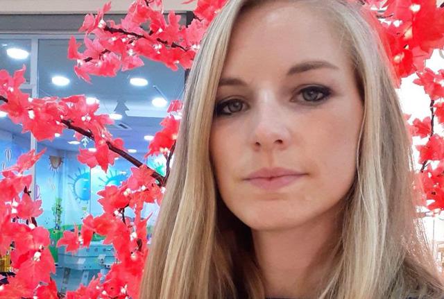 Romina de Cesare, vittima di femminicidio - dal suo profilo Facebook