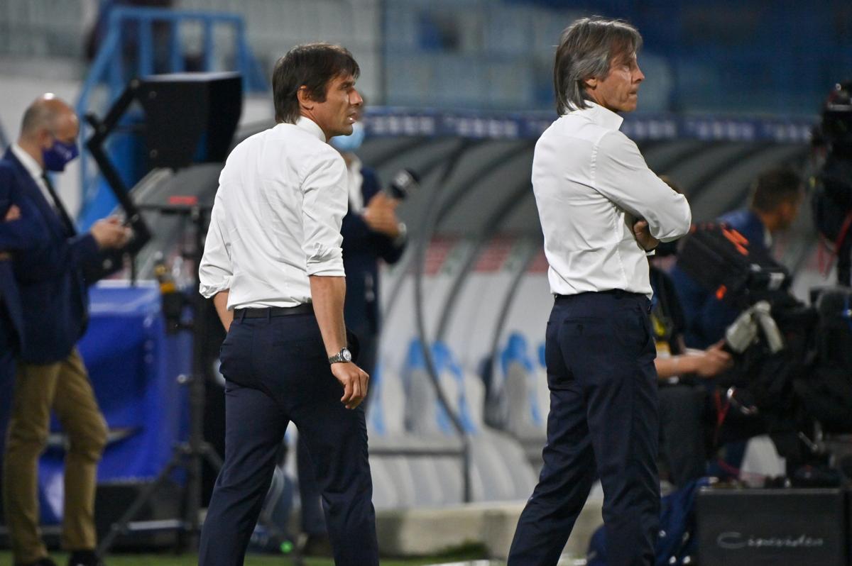 Lele Oriali e Antonio Conte (Lapresse) Lele Oriali e Antonio Conte (Lapresse)
