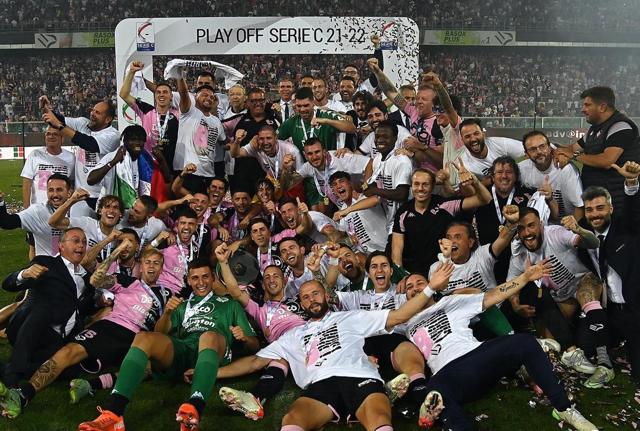 Foto dall'account Facebook del Palermo Foto dall'account Facebook del Palermo
