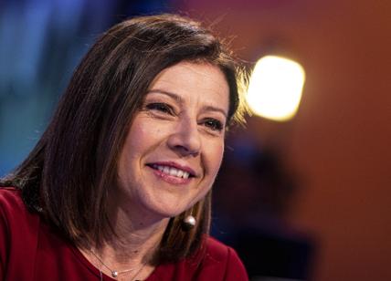 Paola De Micheli scende in campo: si candida alla guida del Pd post Letta