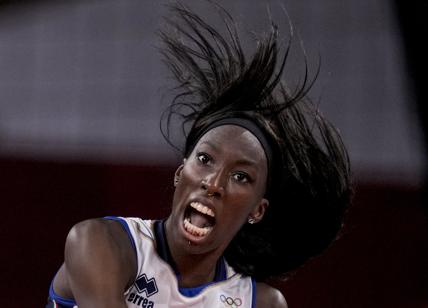Paola Egonu mostra il lato B. Non cliccare se non vuoi svenire