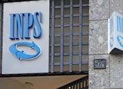 Pensioni: aumenti degli assegni fino a 700 euro nel 2022. Ecco a chi e come