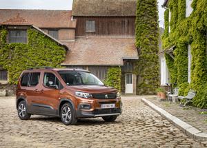Peugeot E-Rifter, il multispazio elettrico adatto a differenti esigenze
