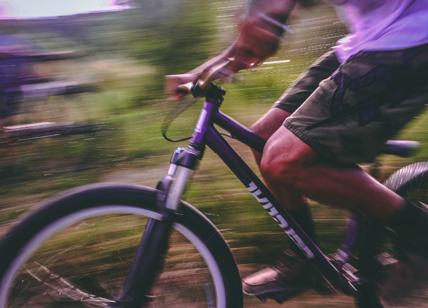 Modena, straniero irregolare ruba mountain bike: ora rischia l’espulsione