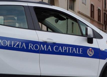 Sangue sulle strade, due incidenti mortali a Roma. Anziana uccisa da autocarro