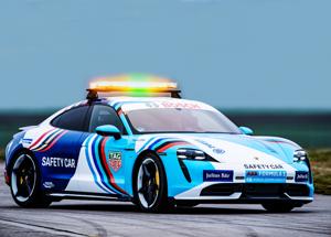 Porsche Taycan nuova safety car della Formula E