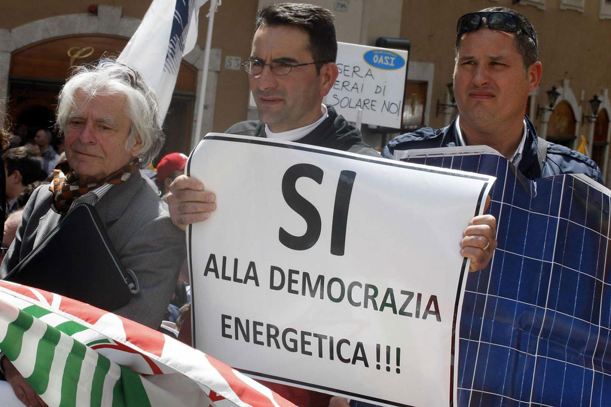 protesta fotovoltaico roma