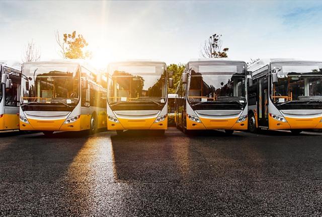 Autobus Autobus