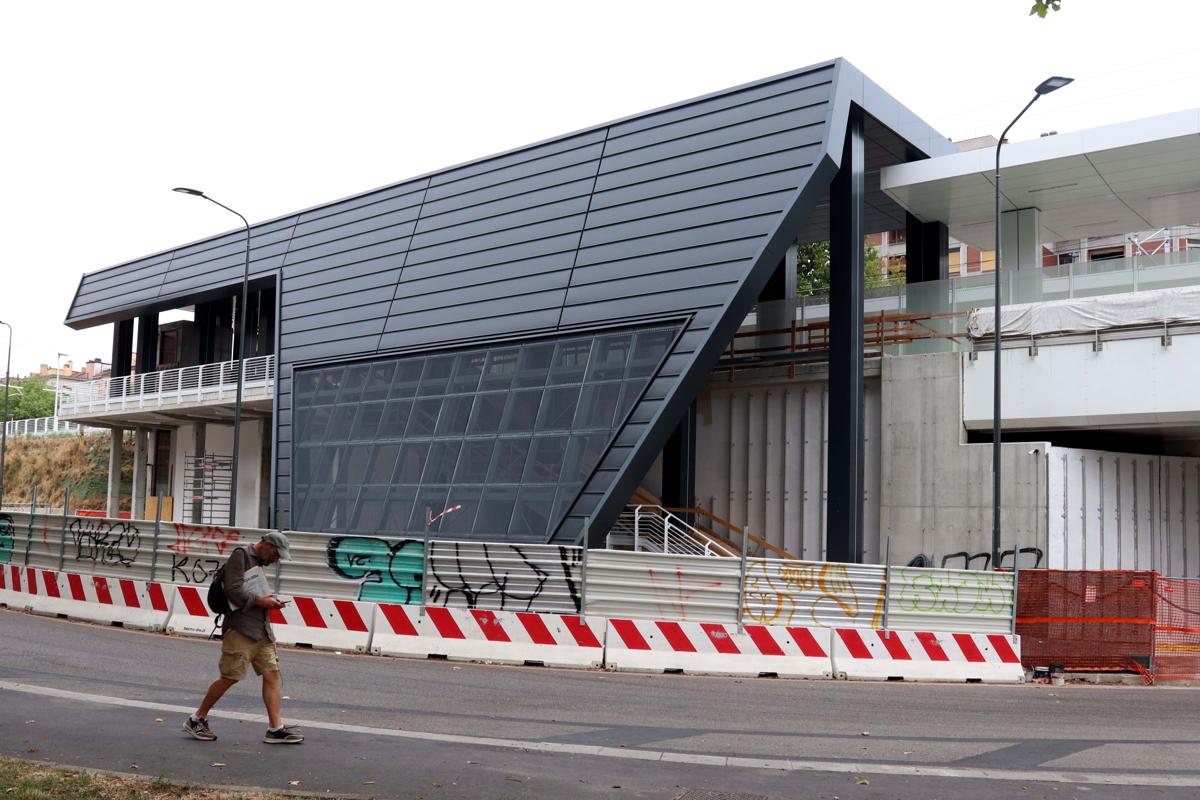 QUASI ULTIMATA NUOVA FERMATA STAZIONE TIBALDI QUASI ULTIMATA NUOVA FERMATA STAZIONE TIBALDI