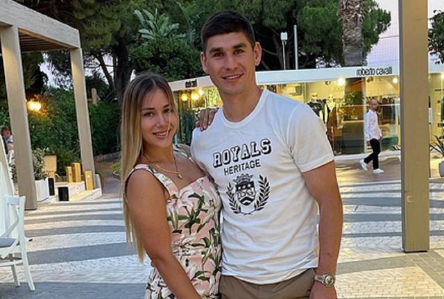 Roksana Malinosvska e Ruslan Malinovskyi Roksana Malinosvska e Ruslan Malinovskyi