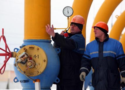Sondaggio: stop a petrolio e gas russo. Favorevole un terzo degli italiani