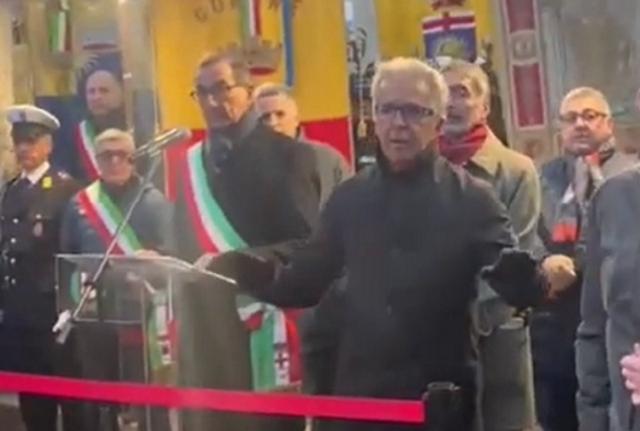 Piazza Fontana: Sala contestato dagli antagonisti Piazza Fontana: Sala contestato dagli antagonisti