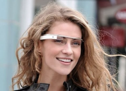 Google annuncia i test per i suoi nuovi occhiali a realtà aumentata