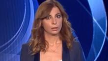 Tg1, all'inviato scappa un "caxxo" e alla conduttrice prende un colpo. VIDEO