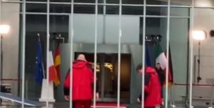 Senza titolo 1