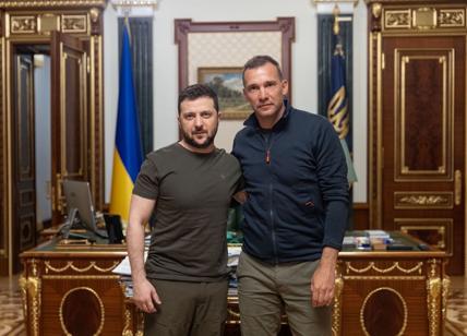 Ucraina, Shevchenko da Zelensky: l'ex calciatore nuovo "ambasciatore"