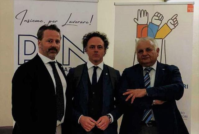 da sx: Dott. A. Sorrento, Avv. M. Sances e Dott. B. Maizzi da sx: Dott. A. Sorrento, Avv. M. Sances e Dott. B. Maizzi
