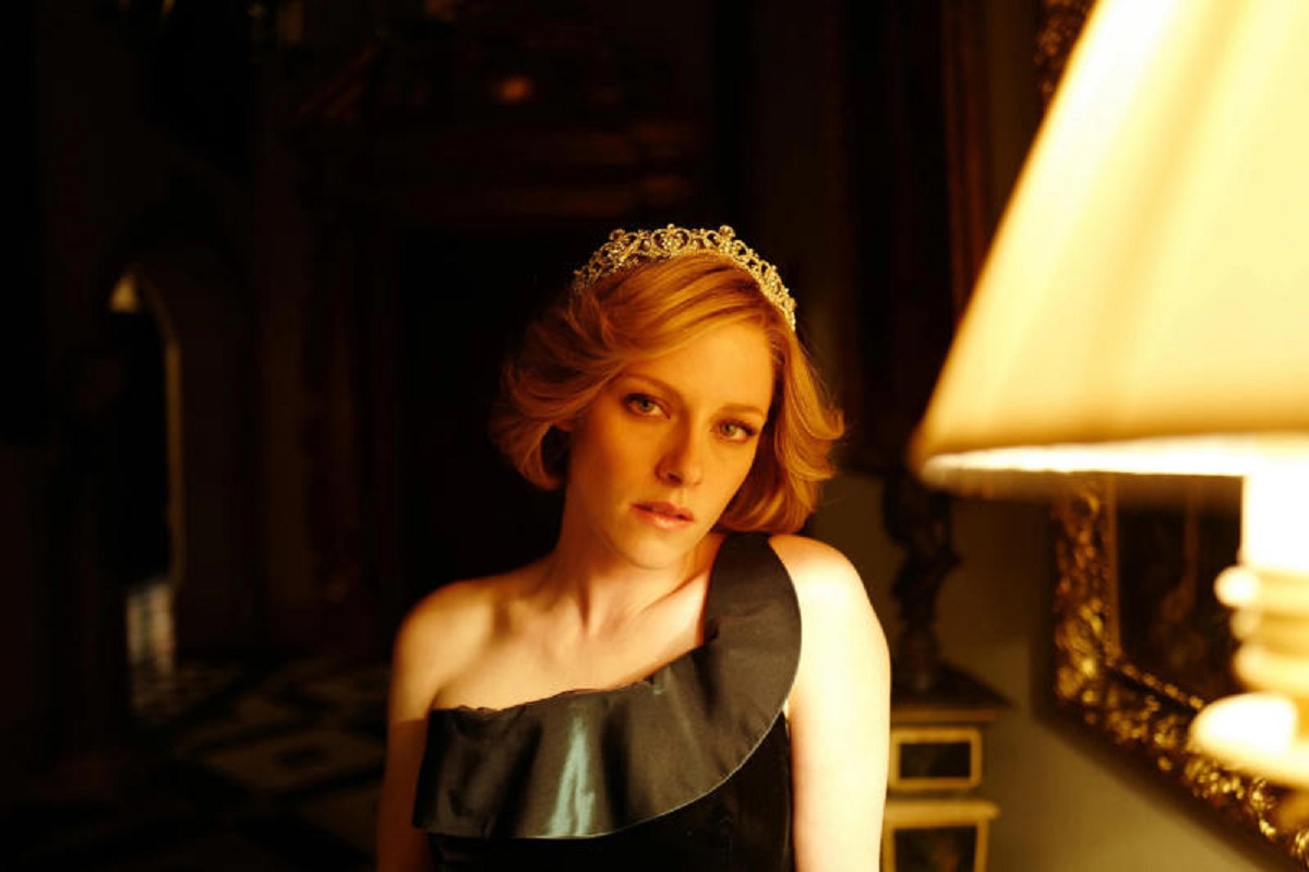 Kristen Stewart nei panni di Diana in "Spencer", nei cinema italiani a gennaio 2022 Kristen Stewart nei panni di Diana in "Spencer", nei cinema italiani a gennaio 2022